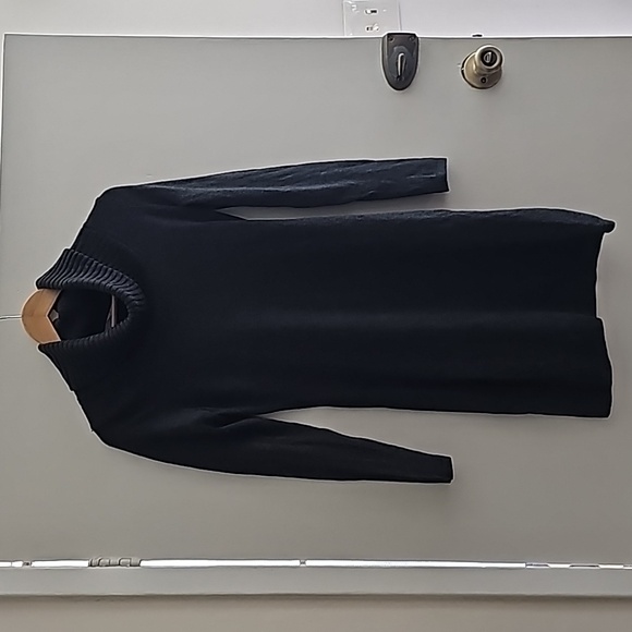 Athleta Merino Wool Gray Sweater Dress, Size Small - Picture 3 of 11